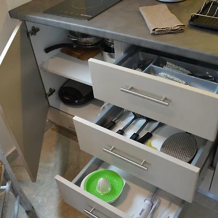 Spiti Portokali Epidaurus