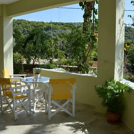 شقة Spiti Portokali *